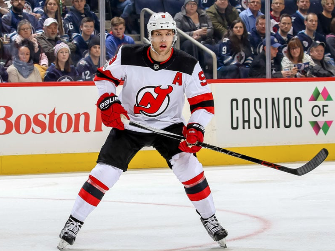 Taylor Hall restera un Devils...