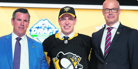 Trevor Timmins doit DÉTESTER les Penguins en ce moment...