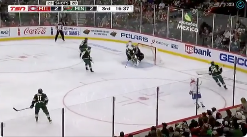 HAHA...Danault frappe encore...À la Danault...