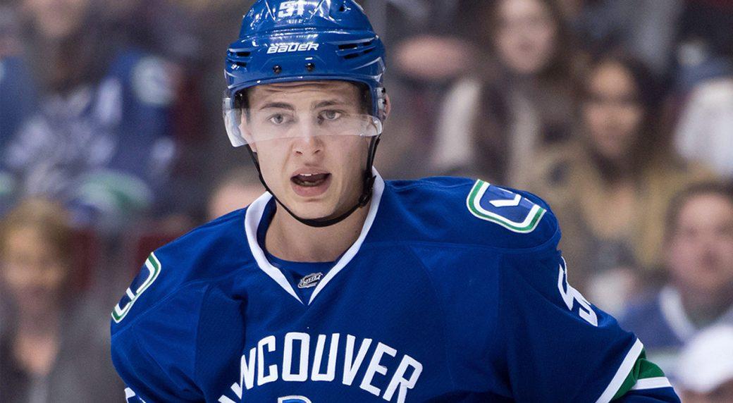 Le VANCOUVER PROVINCE....Est persuadé que Troy Stecher sera ÉCHANGÉ...