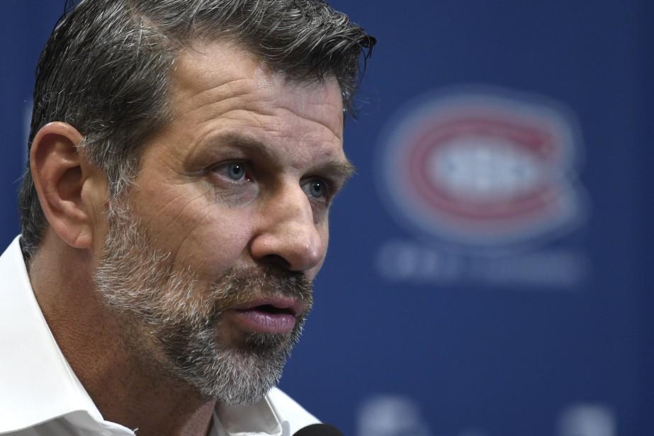 Marc Bergevin se fait critiquer...Pour avoir manqué la PHOTO d'ÉQUIPE..