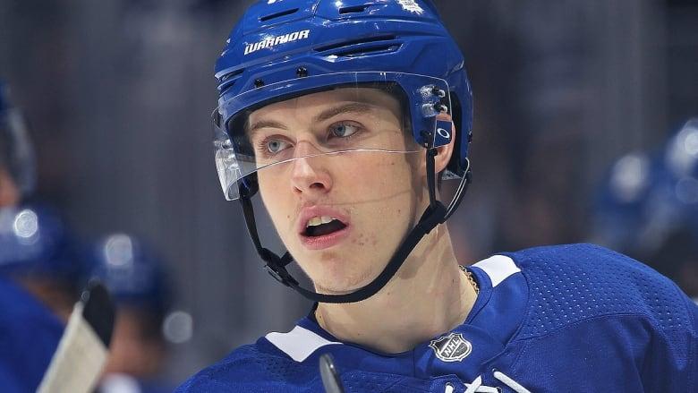 Mitch Marner est le BOUC ÉMISSAIRE à Toronto.