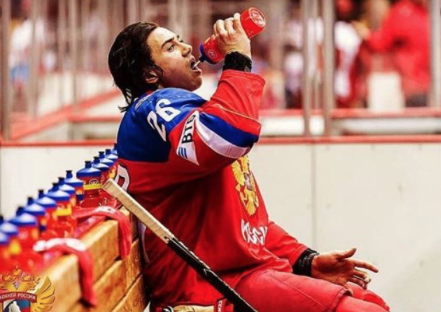 On conseille à Marc Bergevin de regarder sa BOUFFE quand il ira en Russie...