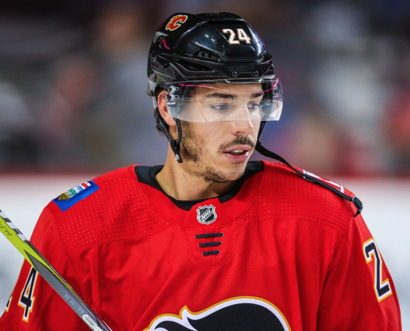 Travis Hamonic veut sacrer le camp de Calgary ?