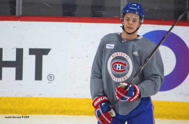 Jesperi Kotkaniemi n'est TELLEMENT PAS BLESSÉ à L'AINE....