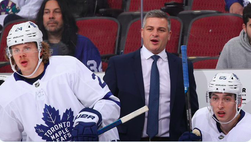 Sheldon Keefe est maintenant comparé à DOM DOM Ducharme...