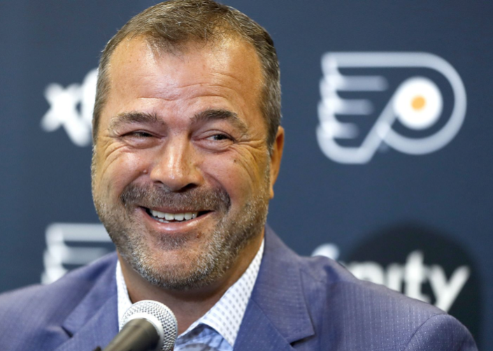 Alain Vigneault...est celui qui a appris le CANCER des OS...à Oscar Lindblom...