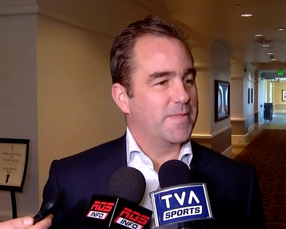 Geoff Molson est vraiment le petit chien de Bergevin...