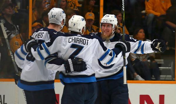 Patrik Laine HUMILIE BEn Chiarot...