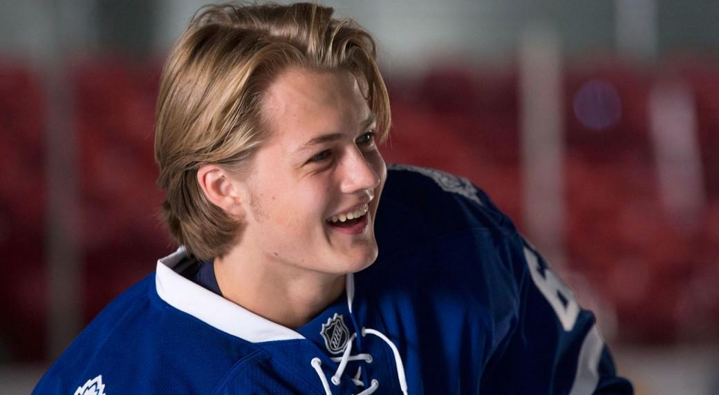 William Nylander VISE les fans de Toronto qui sont sur son DOS!!!!!