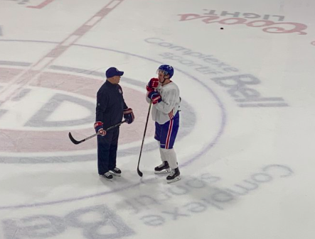 Artturi Lehkonen s'est fait PARLER DANS LE CASQUE par Claude Julien...