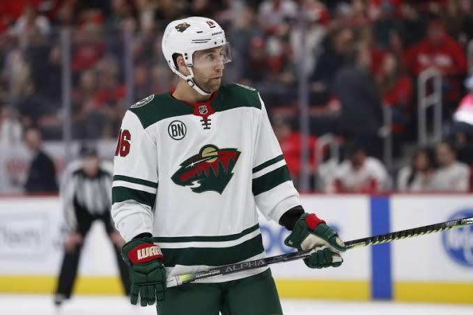 Le nom de Jason Zucker continue de circuler...