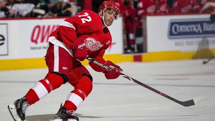 Les rumeurs EXPLOSENT autour d'Andreas Athanasiou....