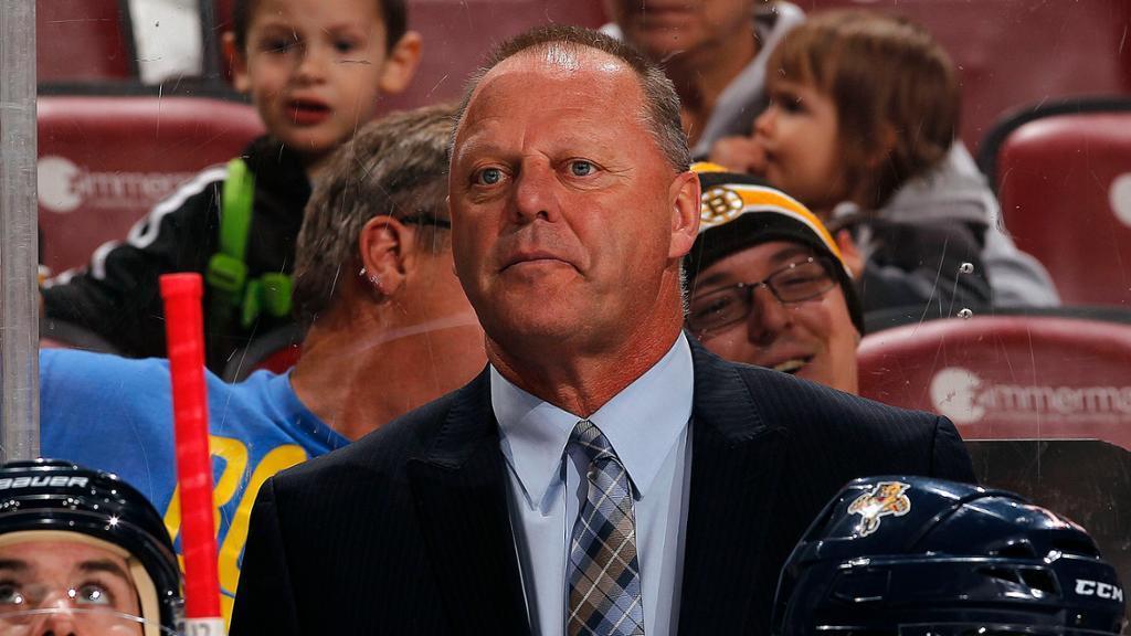 Gerard Gallant prend des COURS de FRANÇAIS!!!!