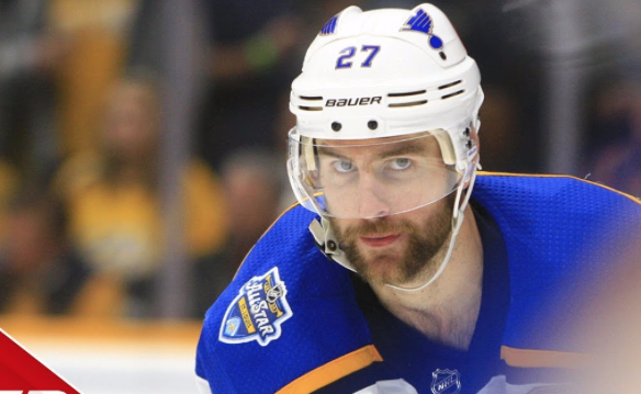 Alex Pietrangelo intéresse Marc Bergevin...même s'il est DROITIER???????