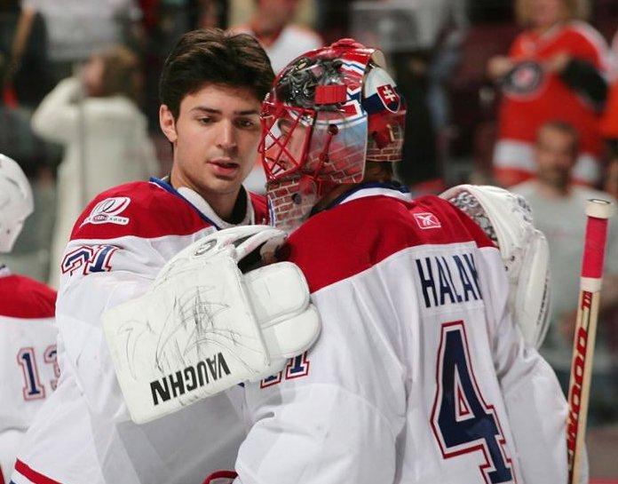 Chantal Machabée demande à Jaroslav Halak s'il veut signer à Montréal!!!!!!