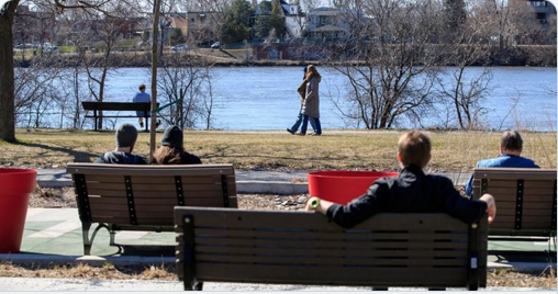 Pas juste Montréal qui n'est PAS PRÊTE pour le DÉCONFINEMENT...