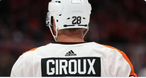 Claude Giroux VISE Phil Danault.