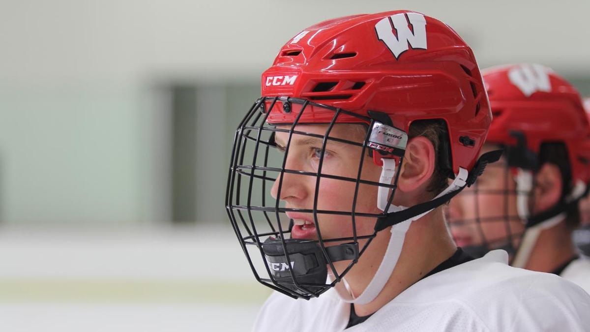 Cole Caufield affirme qu'il rêve que le CH..Repêche son BOY..