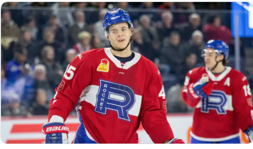 Jesperi Kotkaniemi aurait perdu près de 10-15 livres...