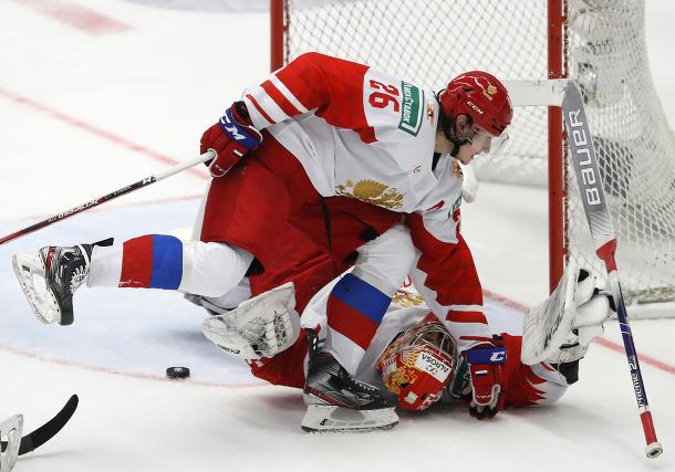 Marc Bergevin ne fera pas d'OFFRE HOSTILE à Mikhail Sergachev...