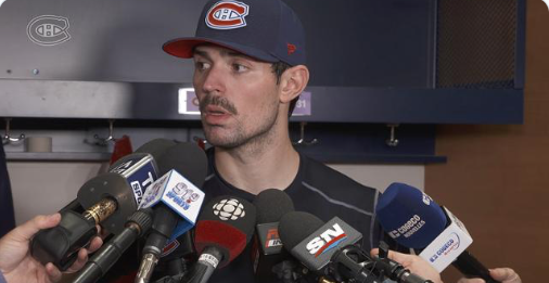 Carey Price a une attitude encore PLUS NONCHALANTE devant les médias..