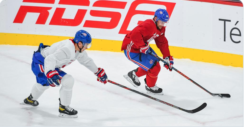 Des joueurs continuent d'être isolés au camp du CH...