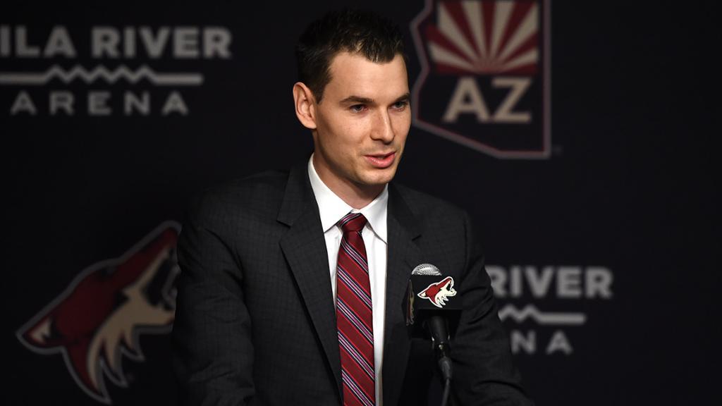 John Chayka aurait été CONGÉDIÉ en SECRET....