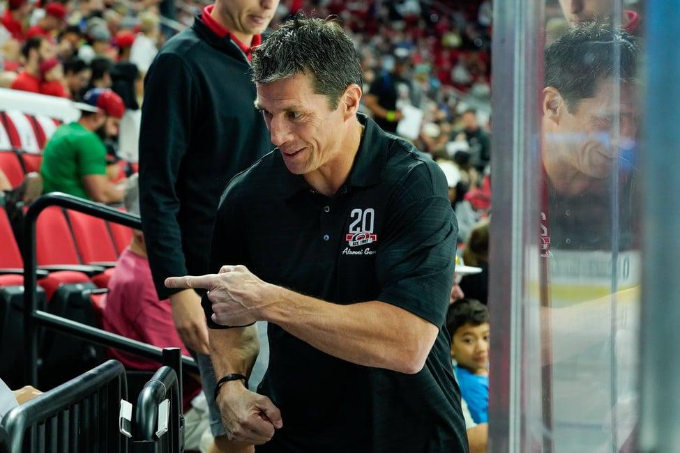 AYOYE...Rod Brind'amour veut faire compétition à Marc Bergevin...