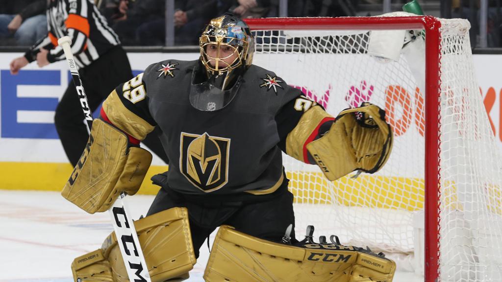 Marc-André Fleury qui retrouve son filet....Le Québec en ENTIER SOULAGÉ....