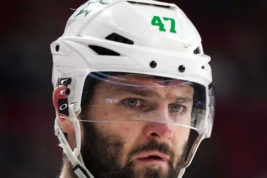 Alex Radulov va y penser à deux fois.....avant d'aller se SAOULER....