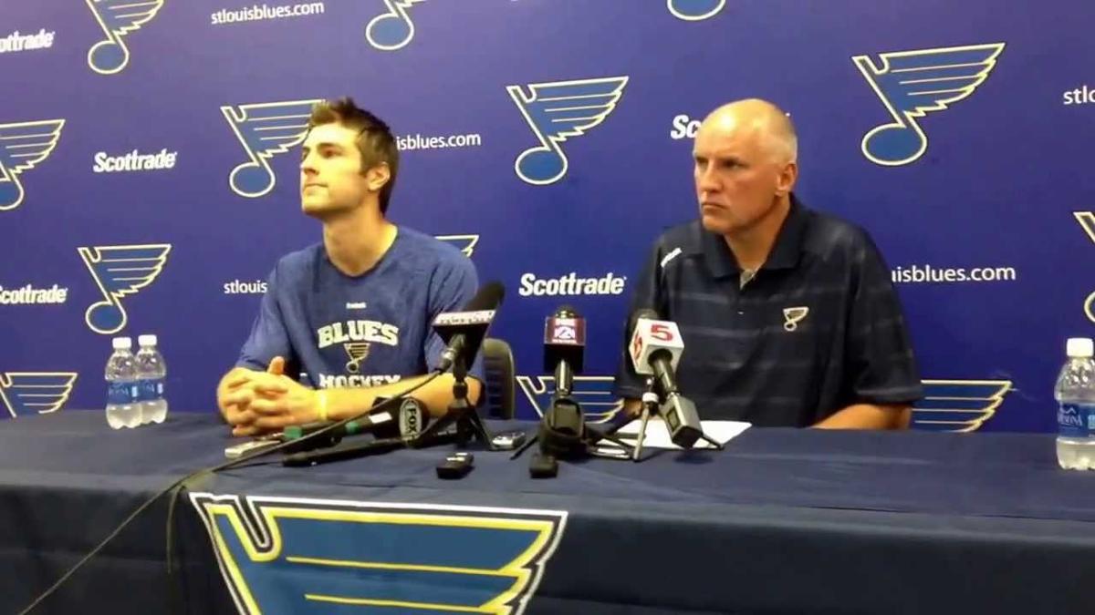 Alex Pietrangelo a été INSULTÉ par le DG des Blues...