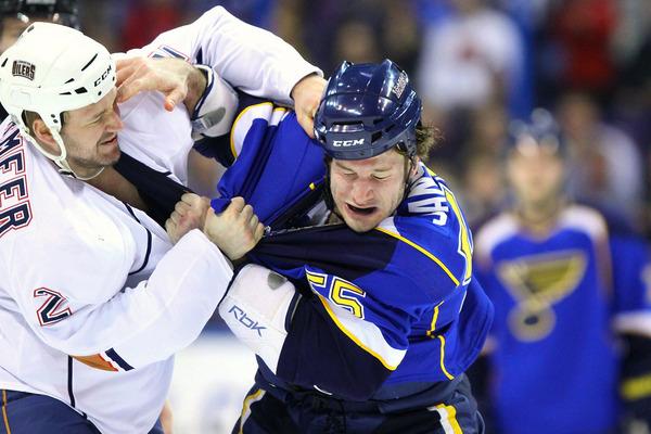 Alex Pietrangelo RIDICULISÉ par un ancien coéquipier..