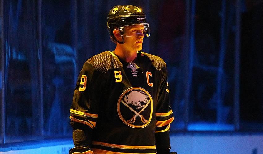 Jack Eichel a prévenu les Sabres...