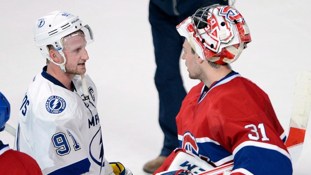 On dirait que Steven Stamkos parle à Marc Bergevin...