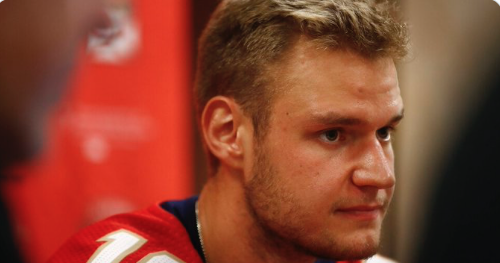 Aleksander Barkov va demander une transaction....