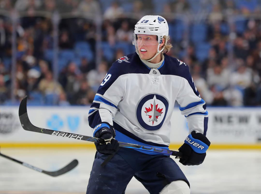 AYOYE...La dernière offre du CH pour Patrik Laine...