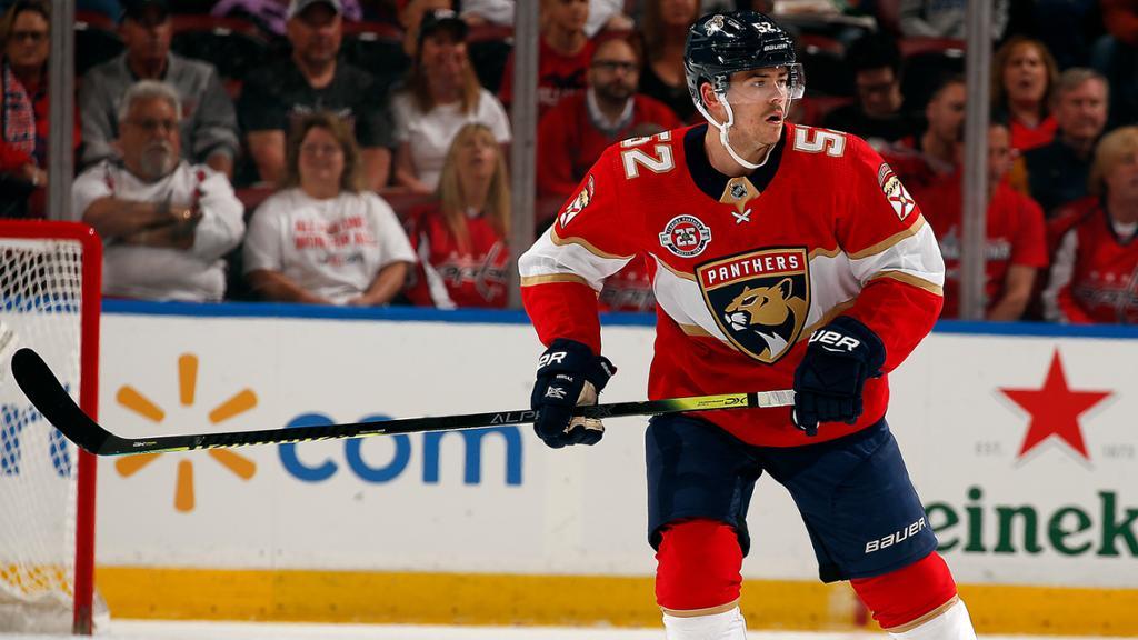 Deux équipes ont soumis une offre aux Panthers...