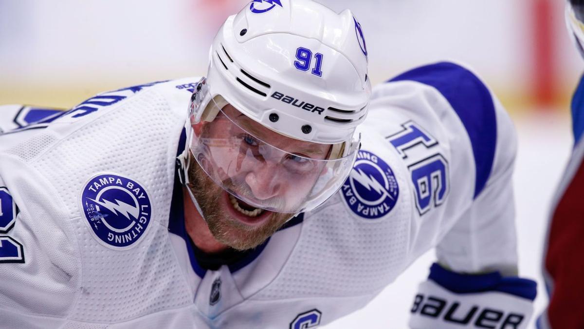 Julien BriseBois a tenté de MANIPULER Steven stamkos par les sentiments...