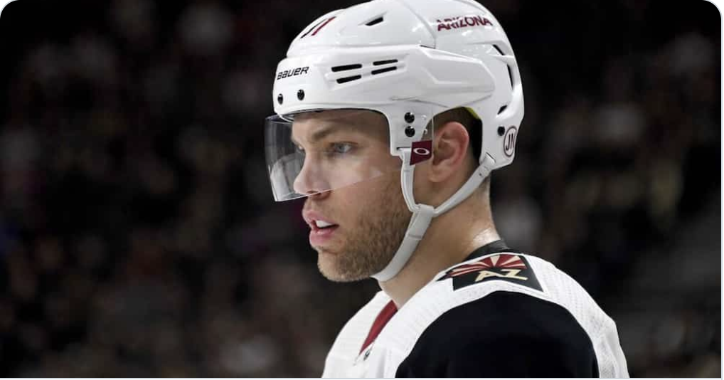 L'agent de Taylor Hall est un beau MENTEUR !!!