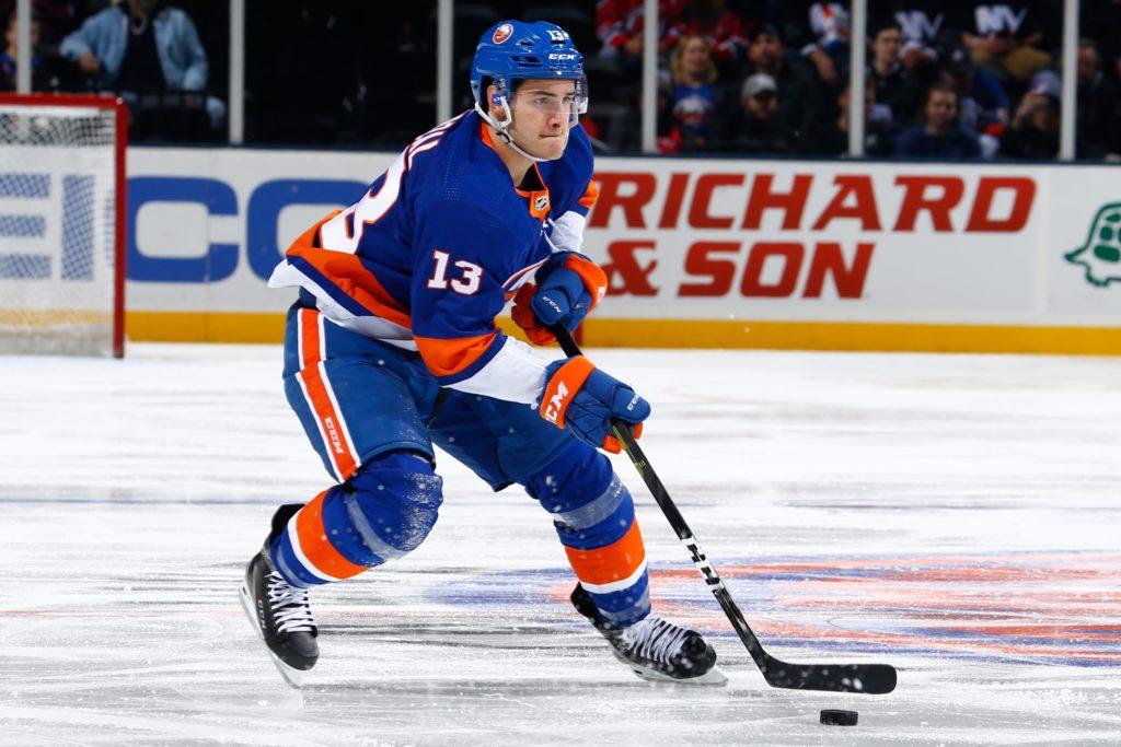 Le DG des Islanders voudrait signer Barzal...