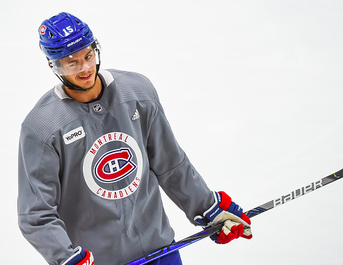 Faut arrêter les comparaisons avec Jesperi Kotkaniemi...