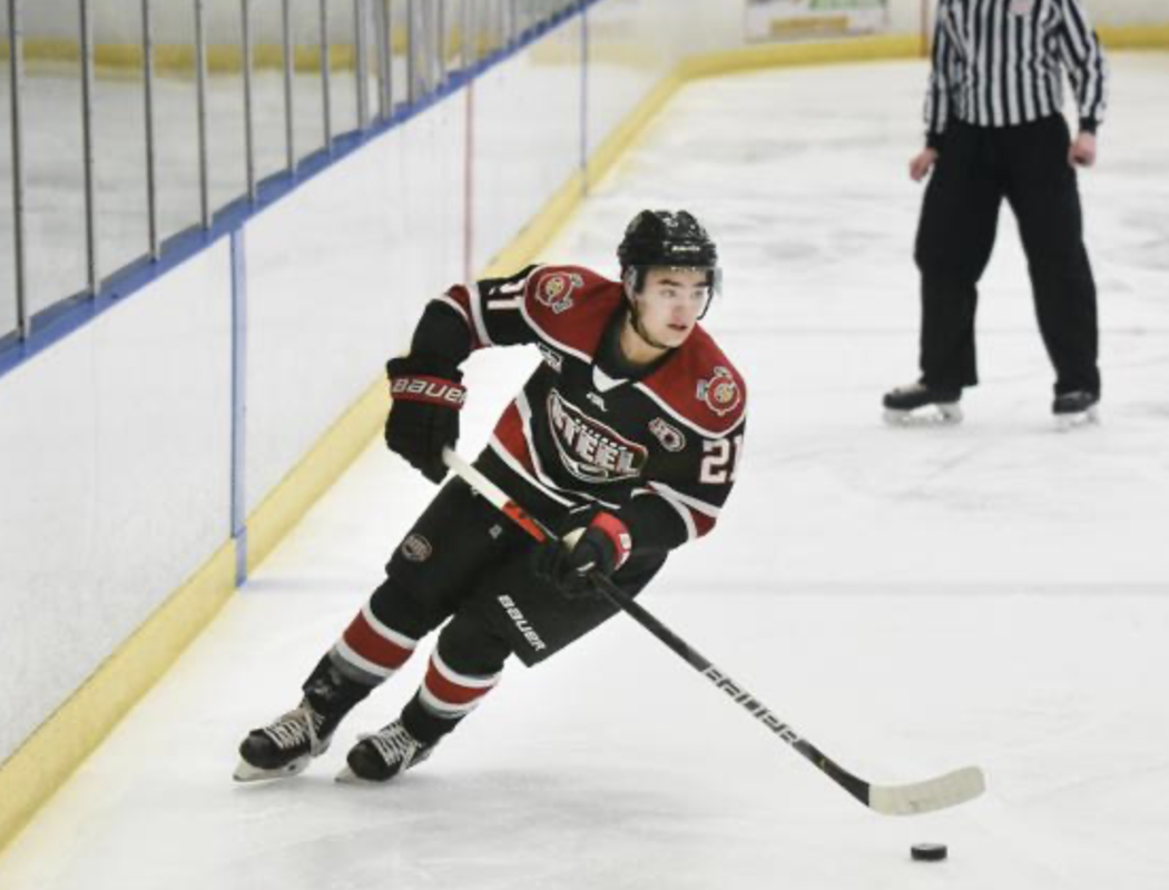 Sean Farrell trop fort pour la USHL ?