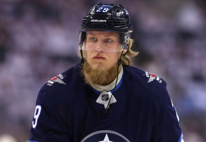 Marc Bergevin a eu la CHIENNE...avec Patrik Laine...