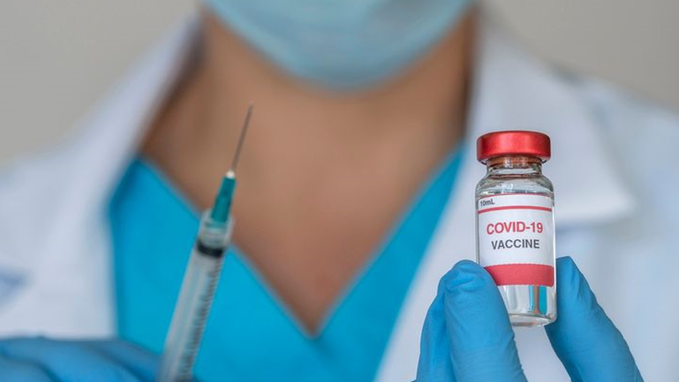 VACCIN contre la COVID-19:  Les joueurs vont devoir prendre leur TROU!!!!