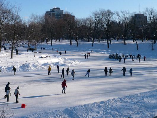 Les patinoires de Montréal mettent François Legault dans l'EMBARRAS!!!!