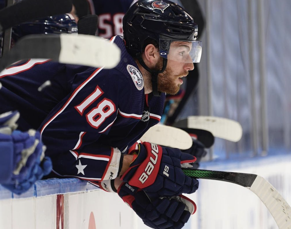 Pierre-Luc Dubois continue d'être lié...