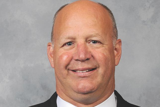 Claude Julien coach d'équipe canada...Radio-Canada en fume du bon...