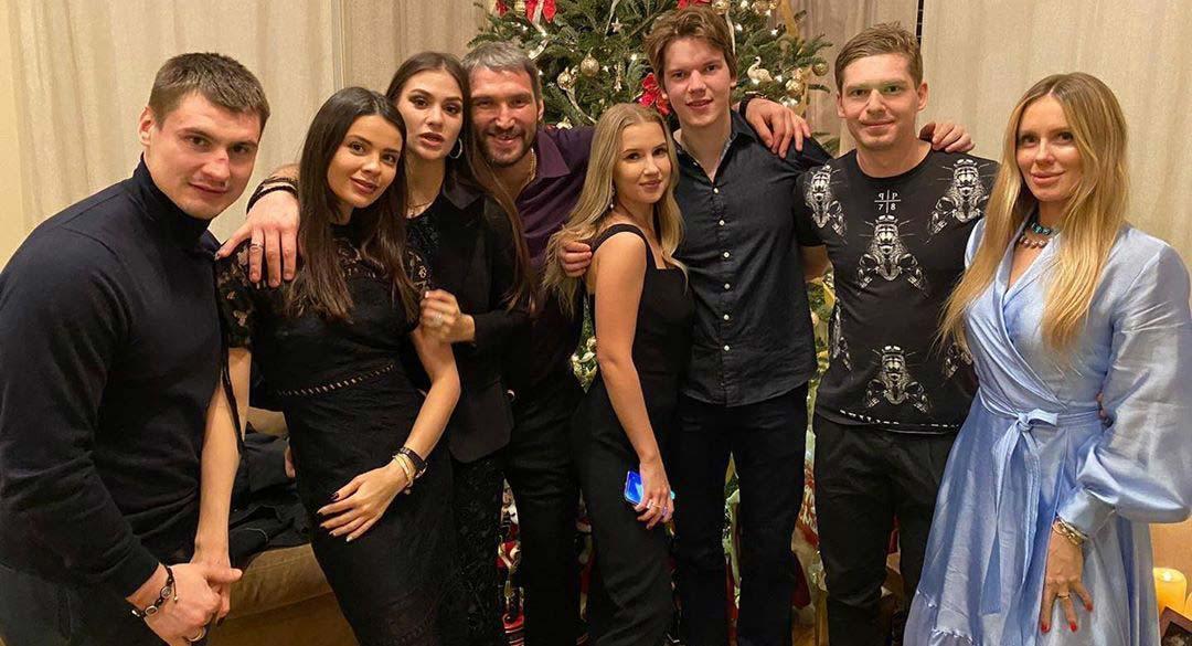 Evgeny Kuznetsov jure qu'il n'y avait pas de PROSTITUÉS dans la chambre d'hôtel..