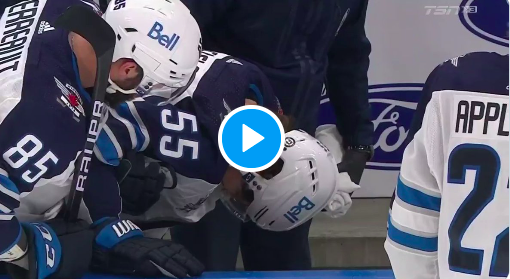 Mark Scheifele qui se BLESSE!!!